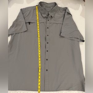 Mens Drake Vented Shirt. Size XXL. Like new condition.